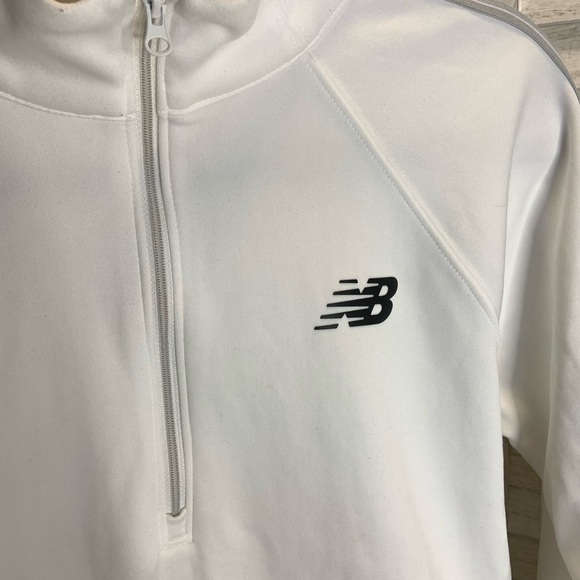 New Balance White and Gray Logo Stripe Long Sleeve Half Zip Pullover Top L - Picture 7 of 14